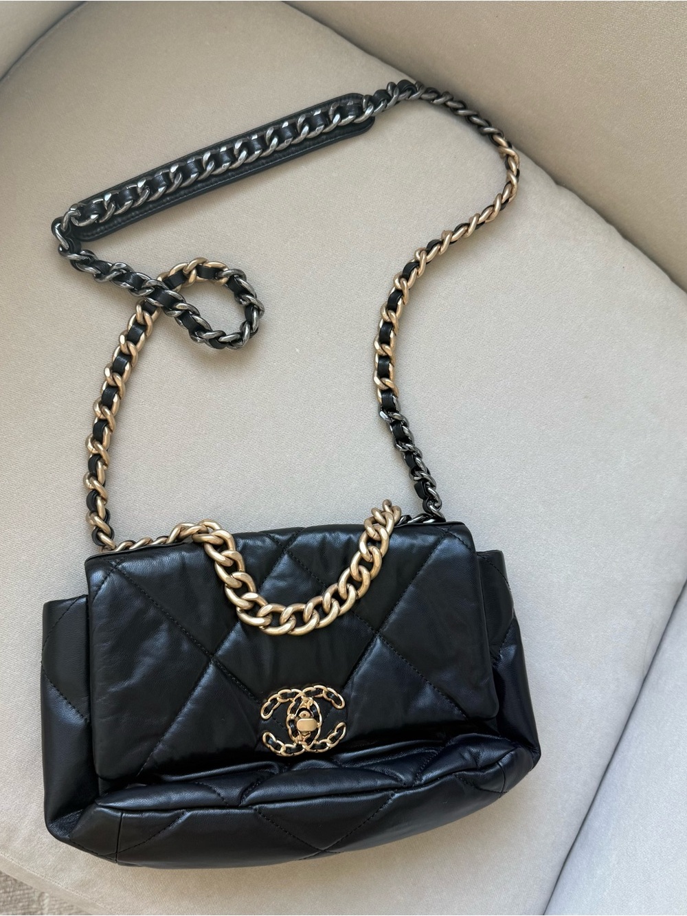 Quilted Flap Crossbody Bag in Black with Gold